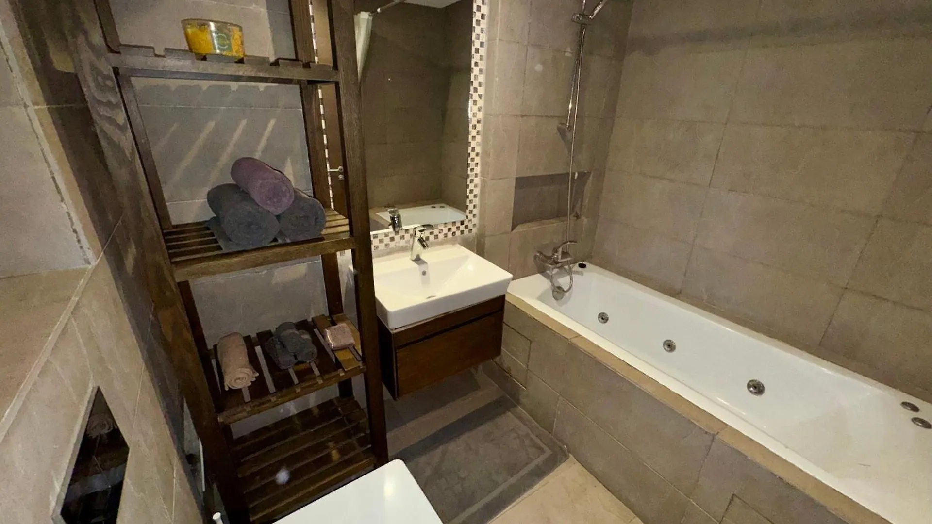Luxueux Appartement Prestigia Avec Wifi 100 Mo Fes 0*,  Morocco